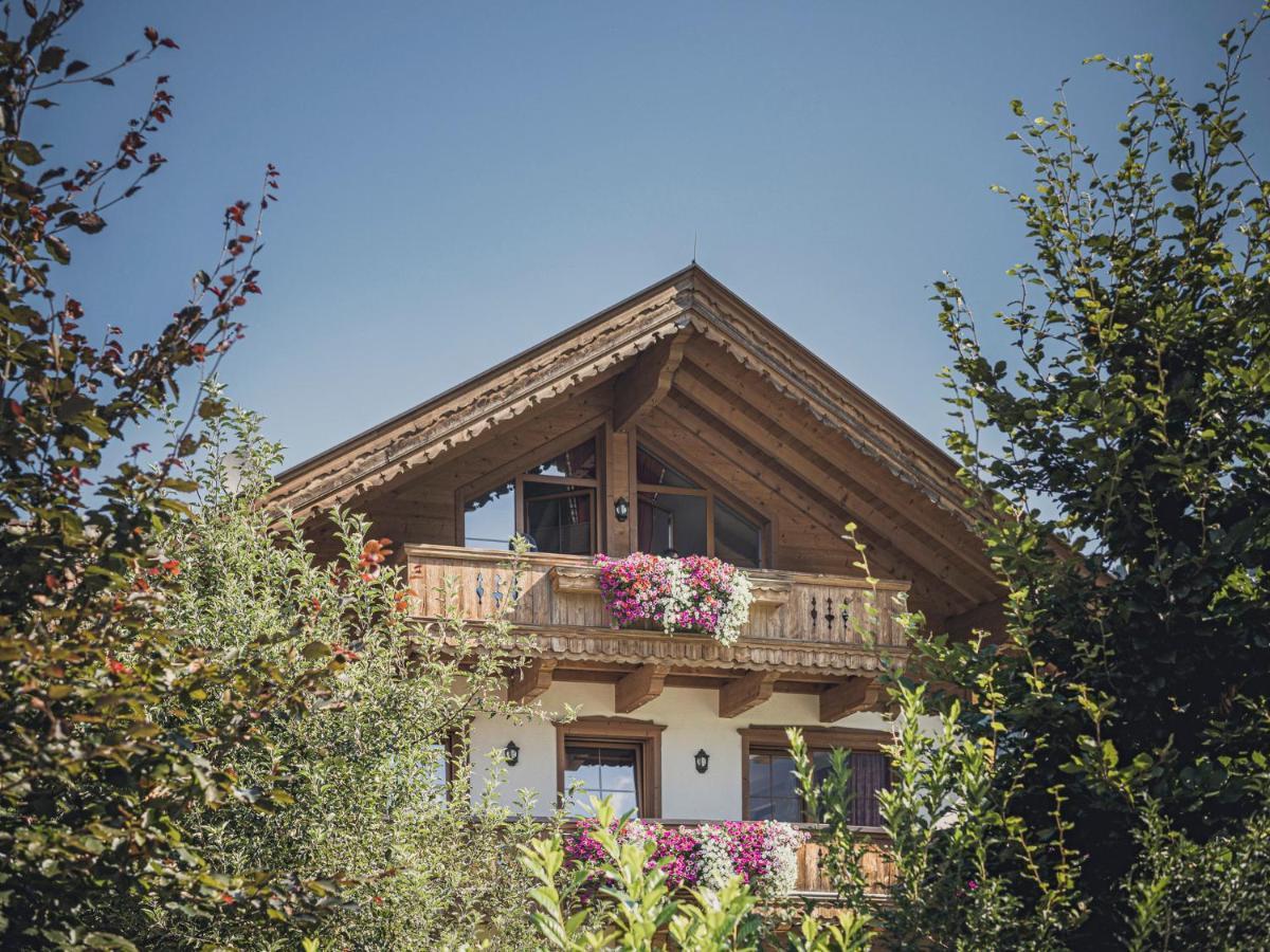 Hotel Garni Larcherhof マイヤーホーフェン エクステリア 写真